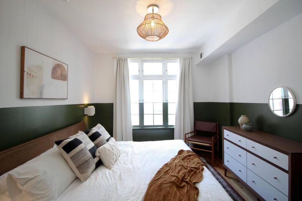 Brand New Stylish 1bdr In Heart Of Rittenhouse Sq. Hosted By Stayrafa Filadelfia